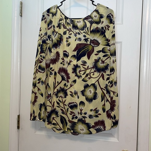 NET Ann Taylor Sheer V Neck Blouse Shirt Yellow Chocolate Black Size XL - Picture 8 of 11